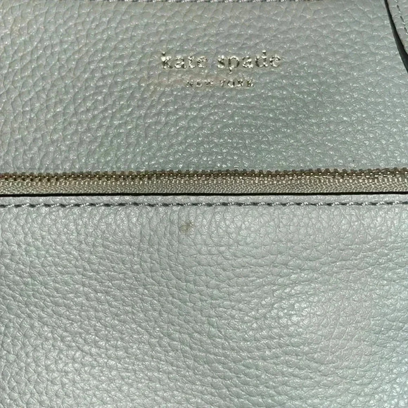 Authentic Kate Spade Crossbody - Picture 3 of 12
